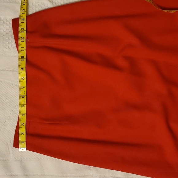 Vintage Tahari 2pc suit Red jacket and full skirt womens size 12 - Picture 5 of 5